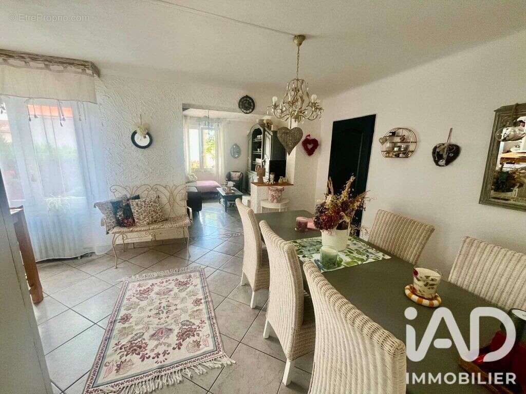 Maison 96 m² à Hayange  - photo 2
