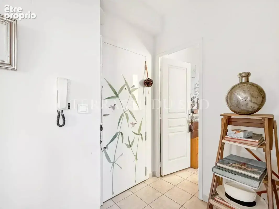 Vente Appartement T2/3 de 58 m2 LC avec Grande Terrasse, Parking Privatif et Cave - Montolivet Marseille 12 - photo 16