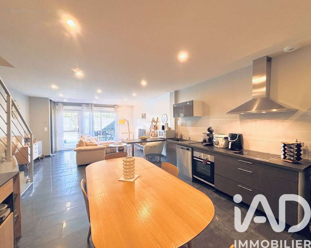Photo 4 - Appartement à BUCHERES