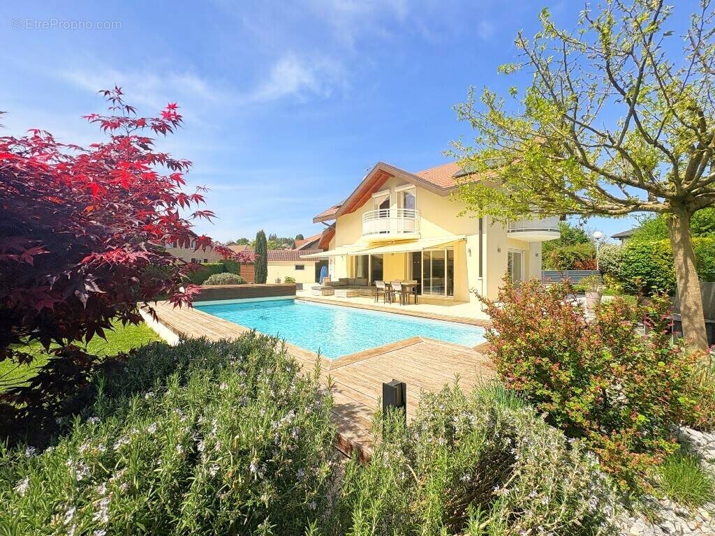 Maison à POISY