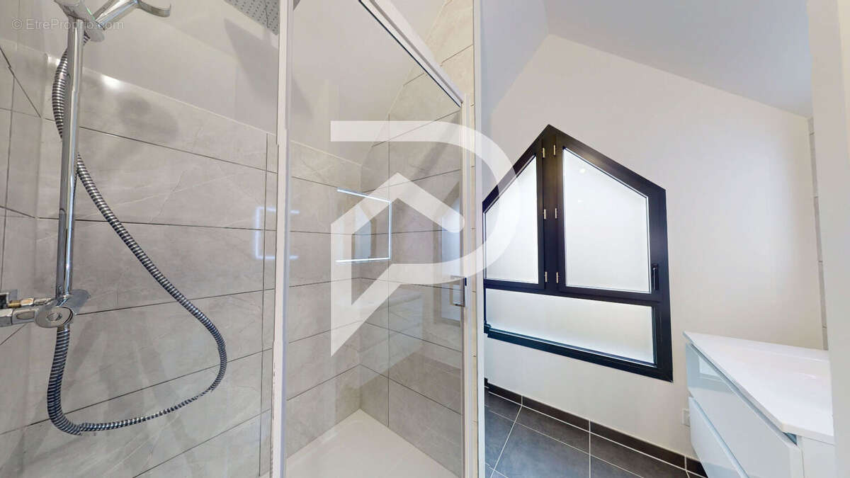 Maison à MARLY-LE-ROI