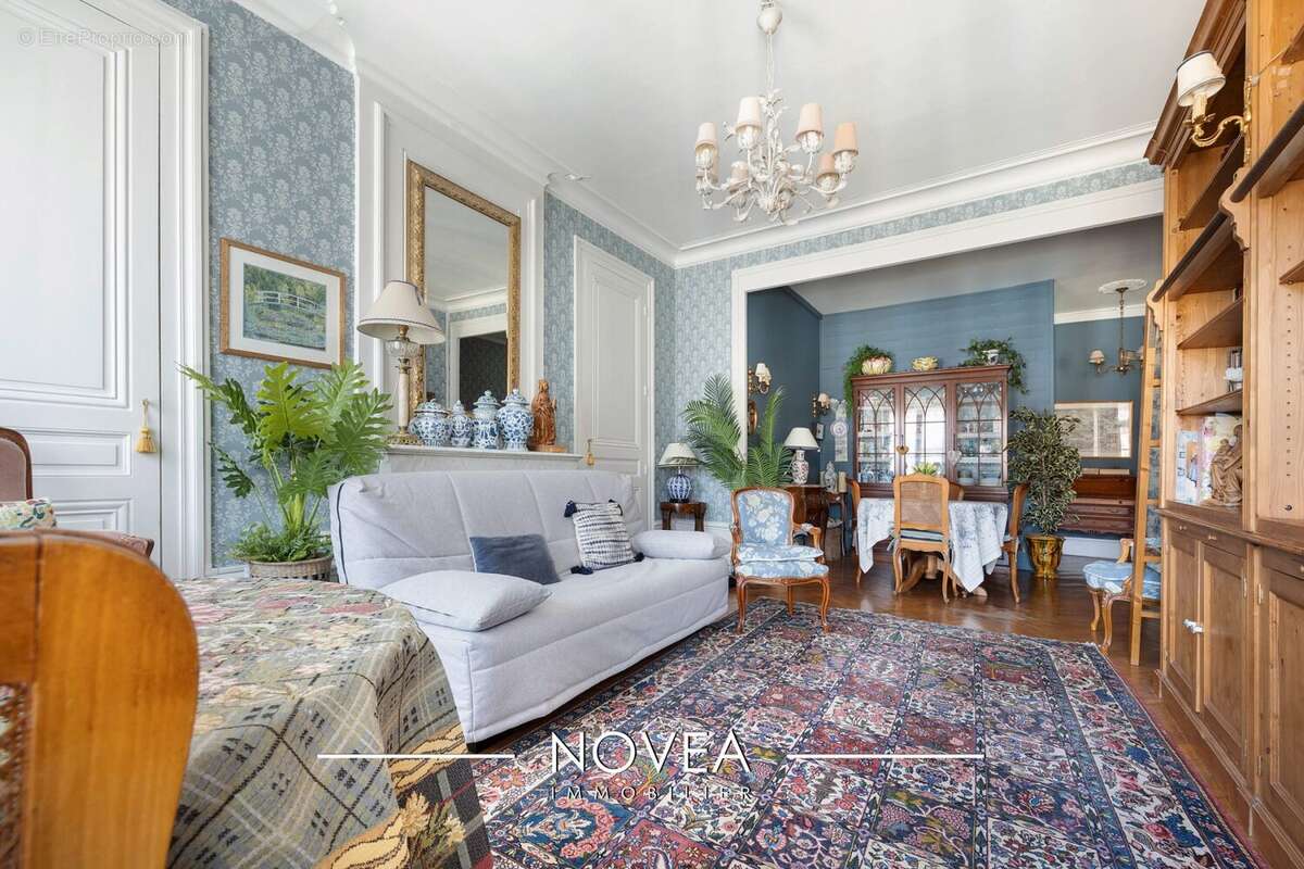 Appartement à LYON-6E