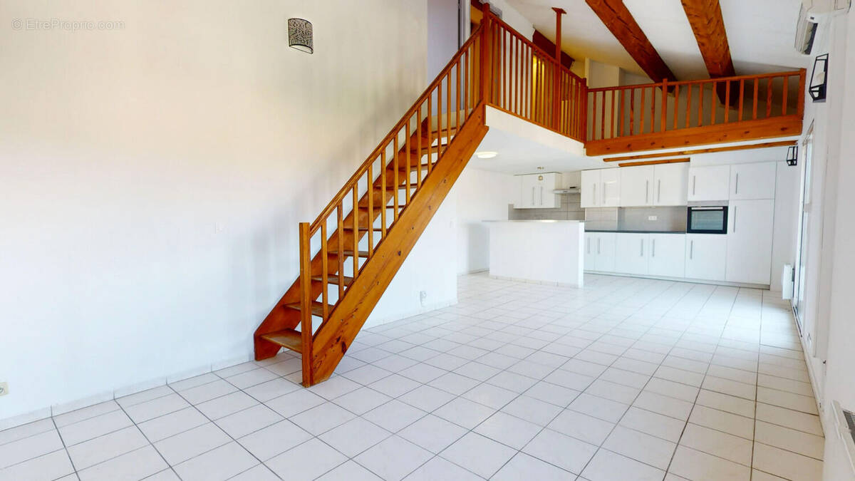Appartement à MARSEILLE-13E