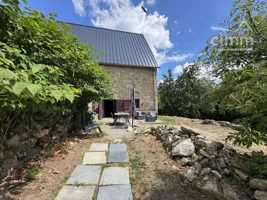 Ancienne chaumière avec dépendance - photo 53