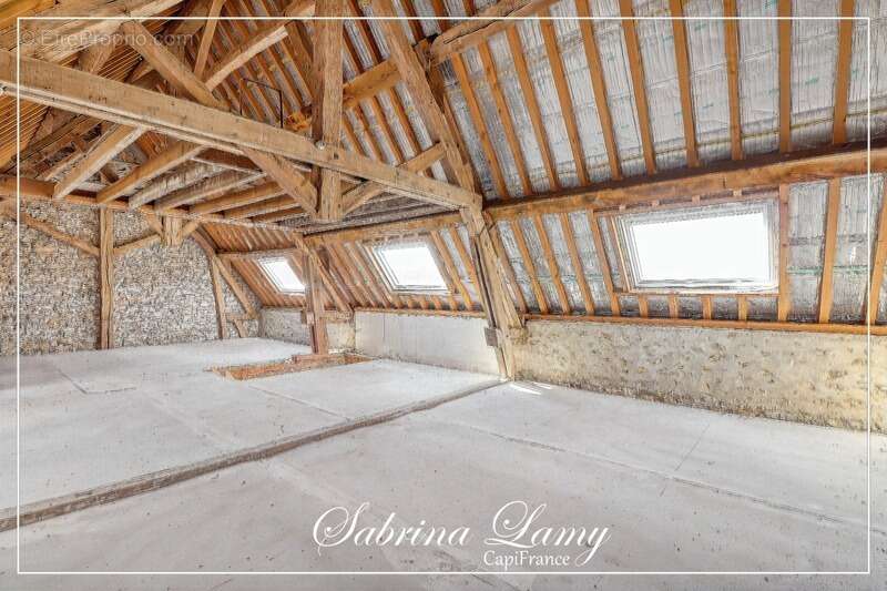 Maison à MONTMIRAIL