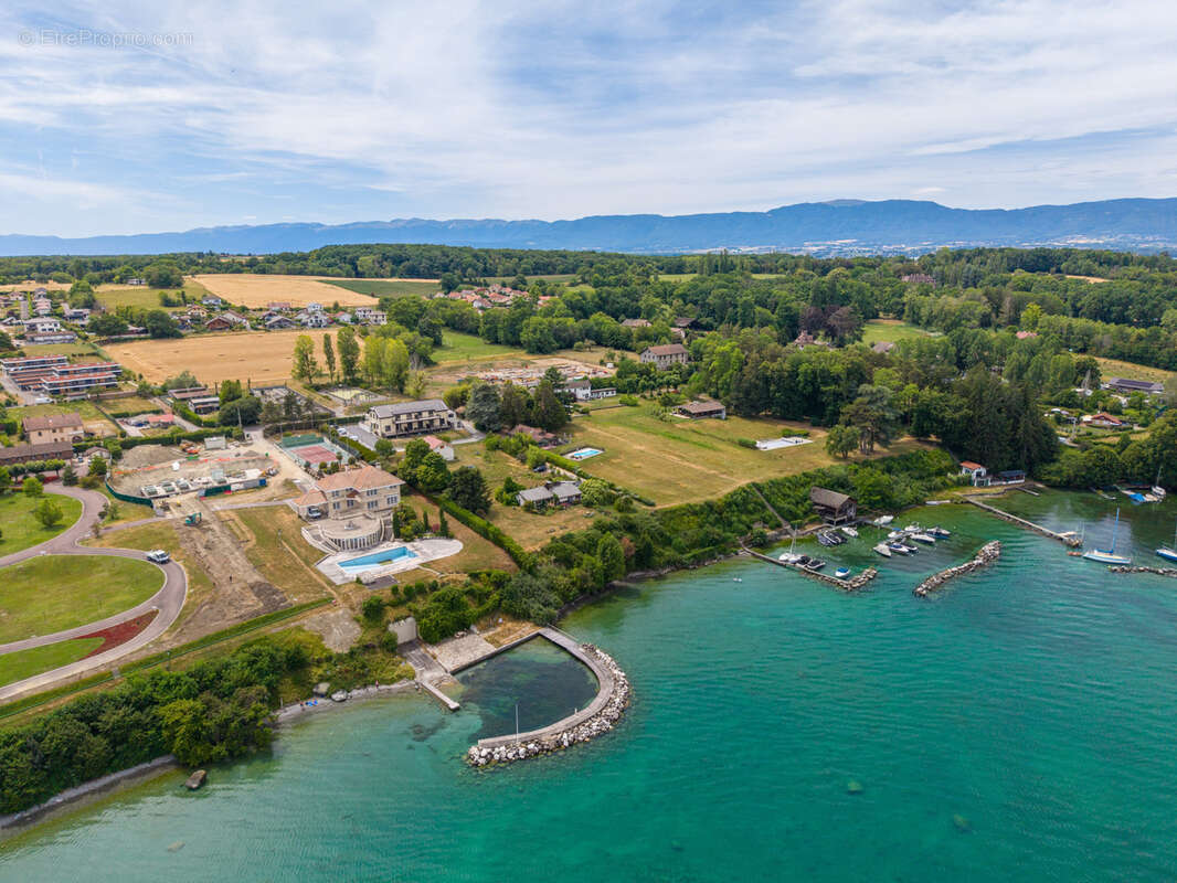 Exclusivité - Duplex de 4 pièces de haut standing au bord du lac Leman à Excenevex - photo 10