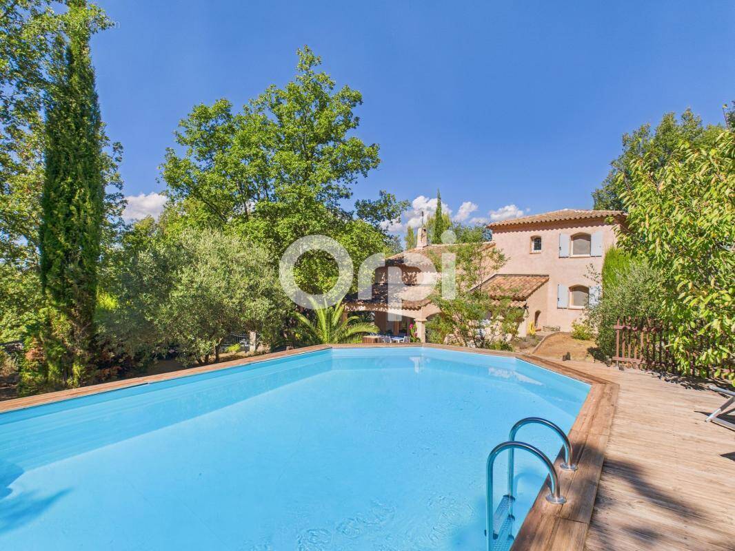 Maison à SAINT-PAUL-EN-FORET