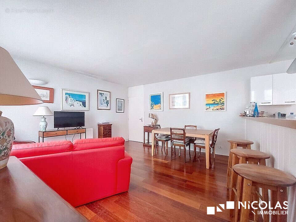 Appartement à BORDEAUX