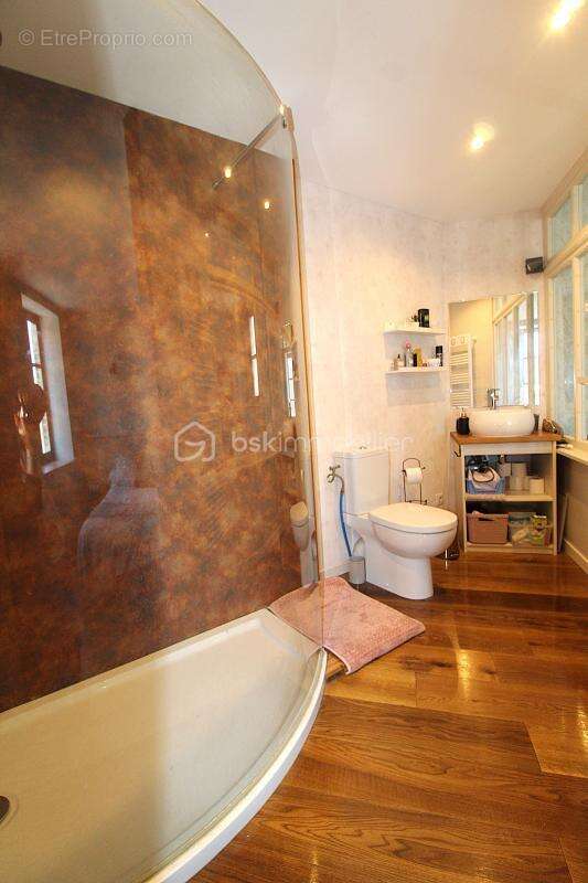 Maison à LE MOLAY-LITTRY