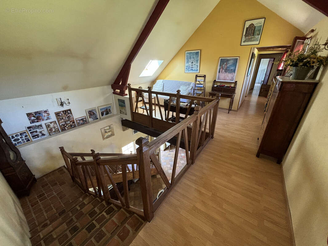 Maison à FAVIERES