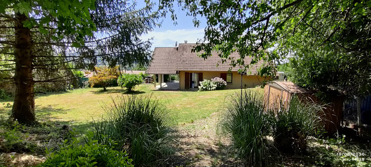 Maison à SAINT-BERON