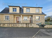 Maison à SAINT-MALO-DES-TROIS-FONTAINES