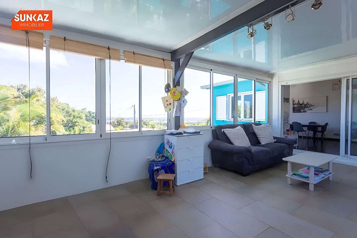 Maison à SAINT-PIERRE