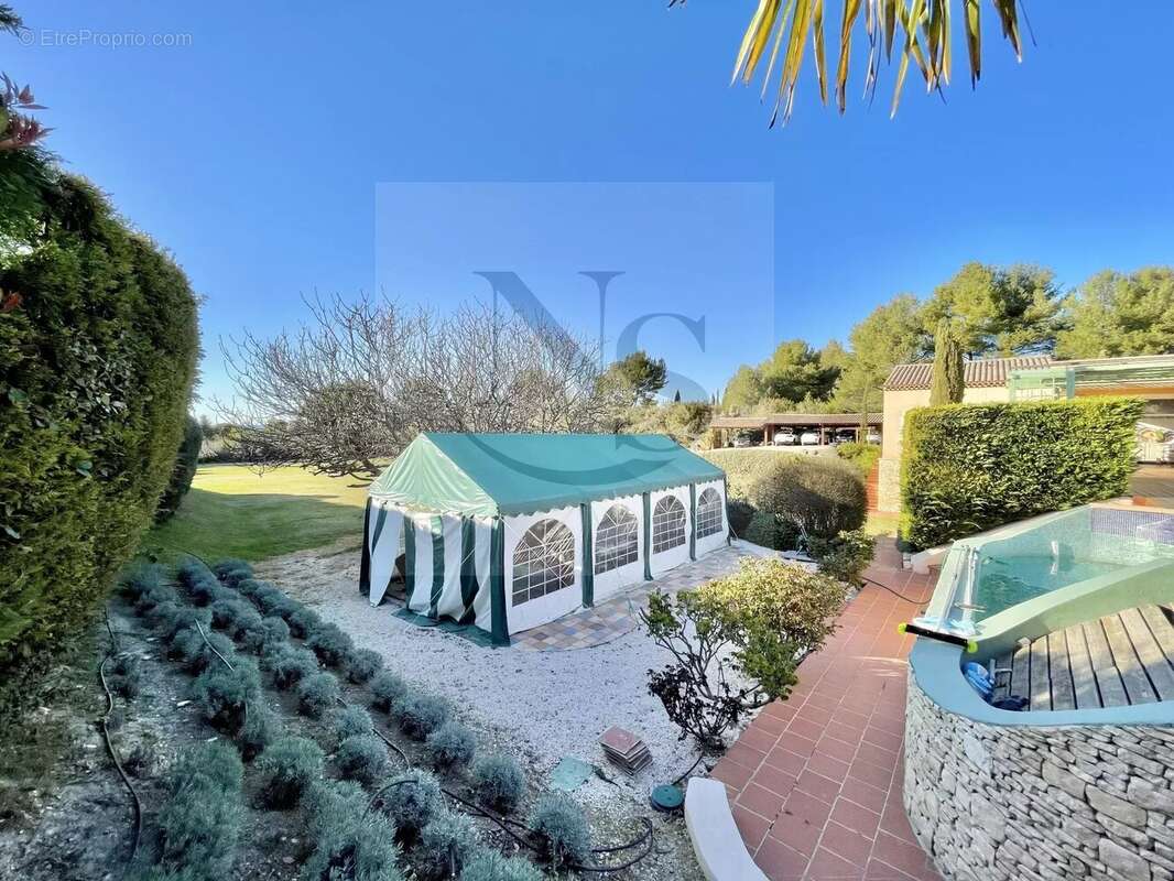 Maison à AIX-EN-PROVENCE