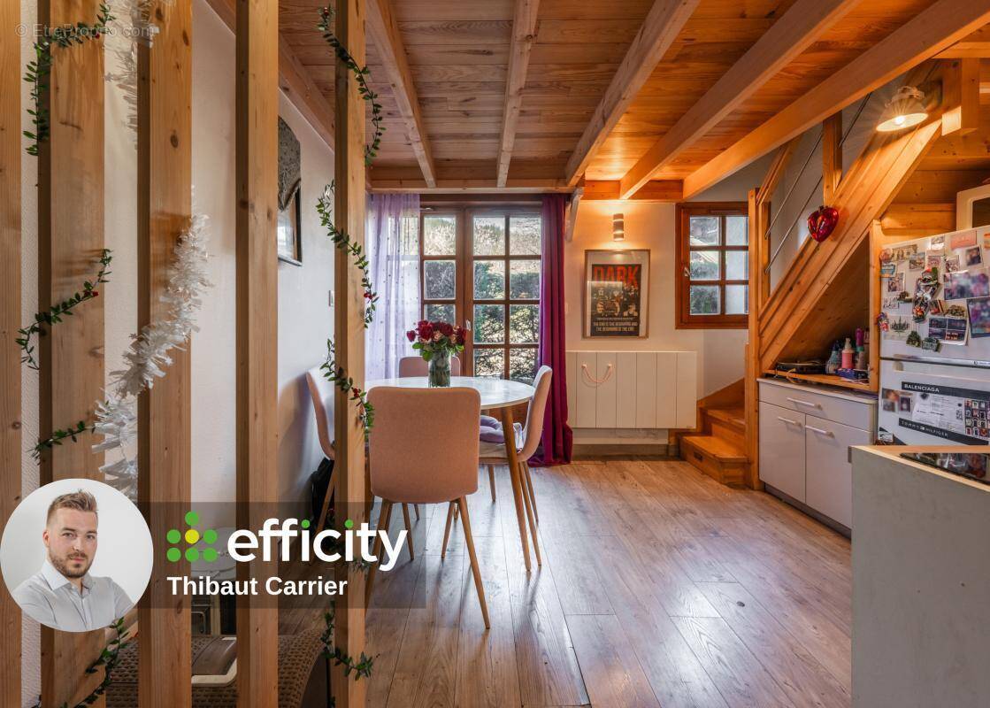 Appartement à DEMI-QUARTIER