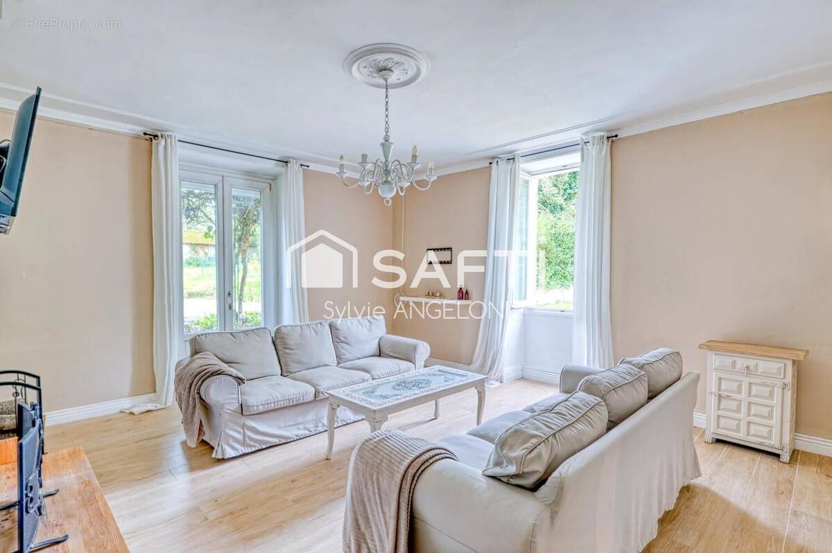 Photo 1 - Maison à LA BATIE-MONTGASCON