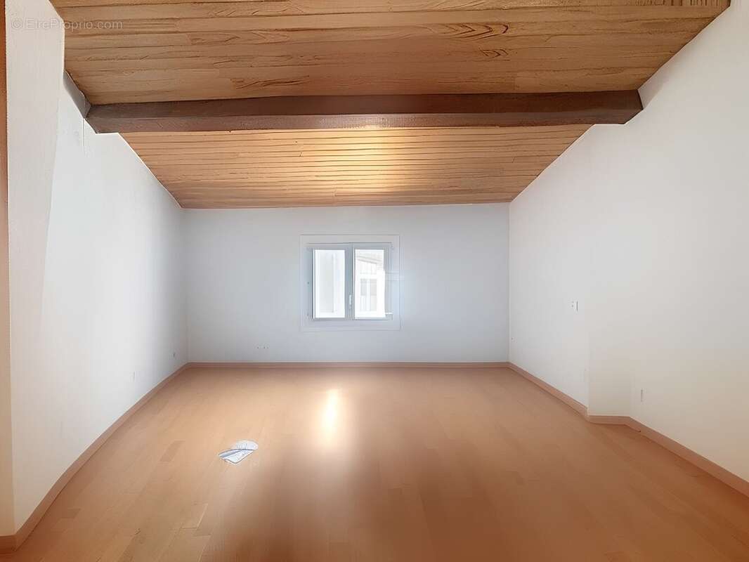 Maison à MAUREILHAN