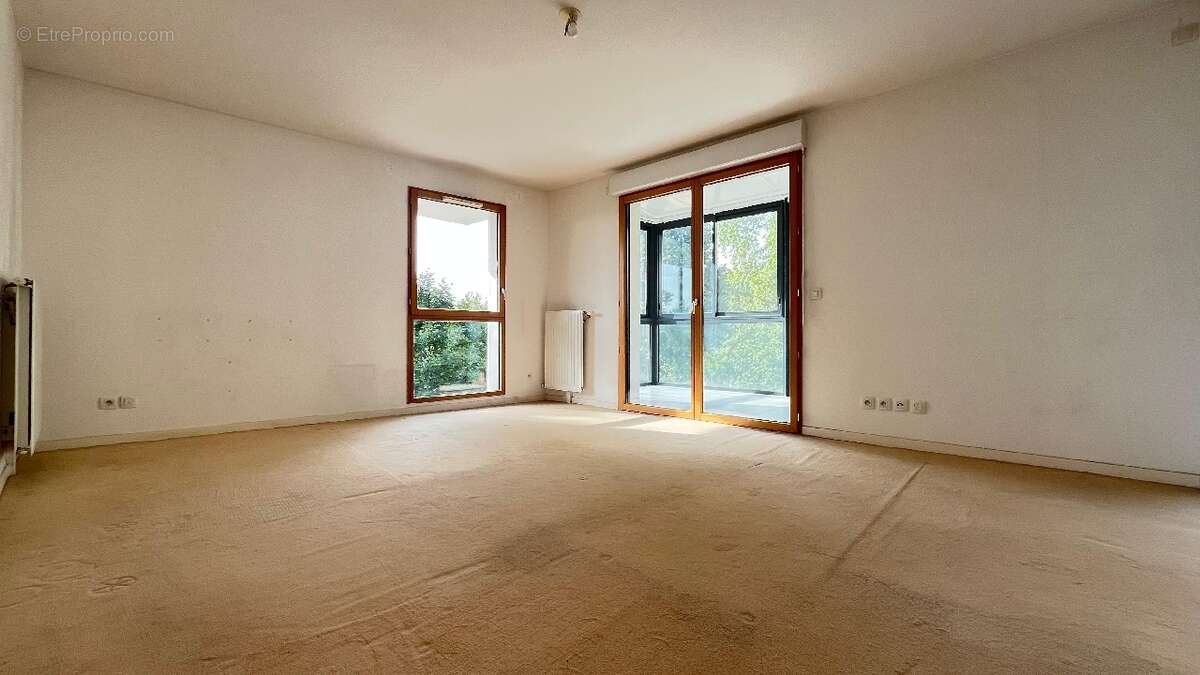 Appartement 51 m² à Louvres  - photo 2