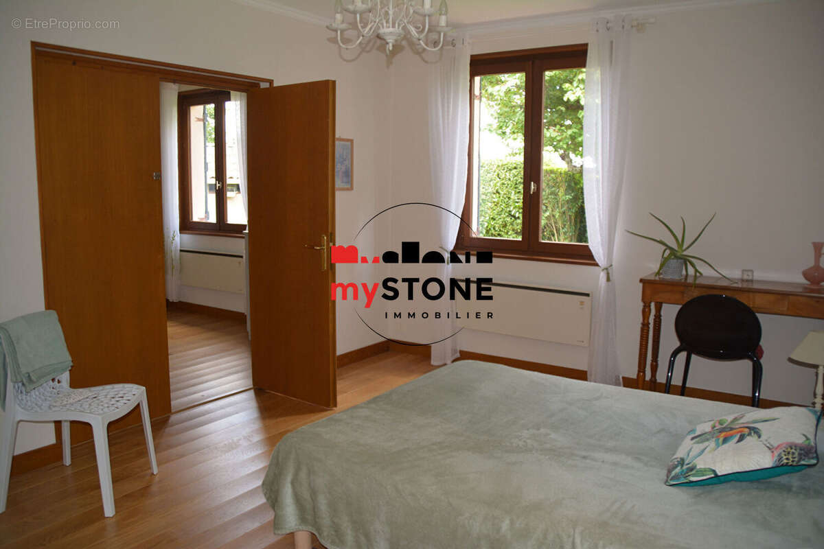 Maison à BELLEVILLE