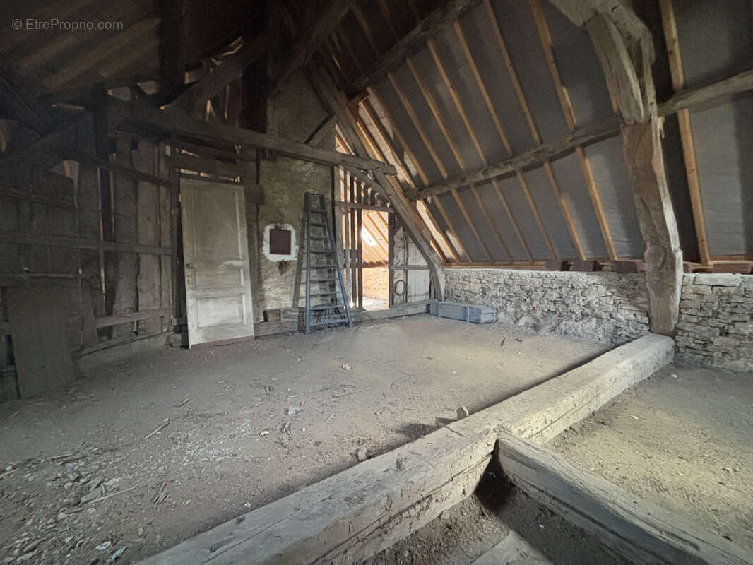 Appartement à ORCHAMPS