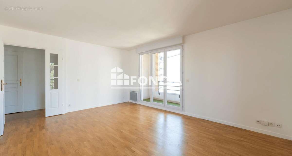 Appartement à PARIS-20E