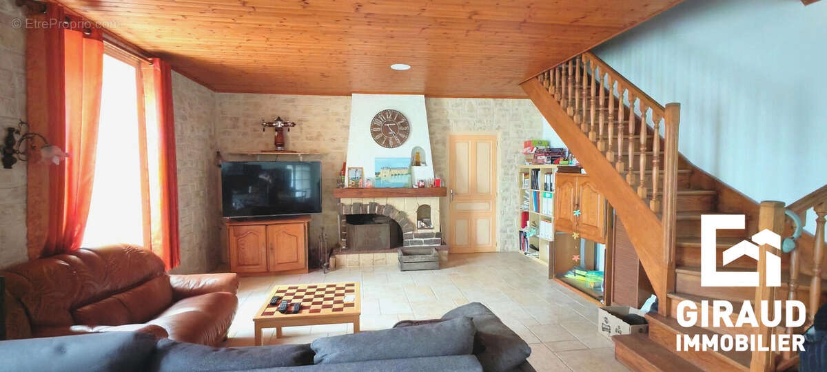 Maison à SAINT-MAURICE-DES-NOUES