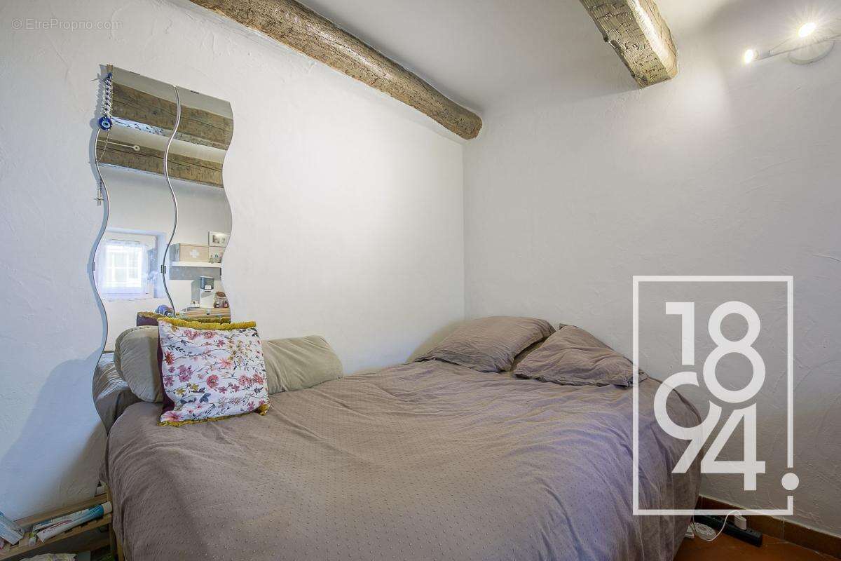 A Vendre ! Maison de village sur 3 niveaux ! Secteur des Camoins - photo 7