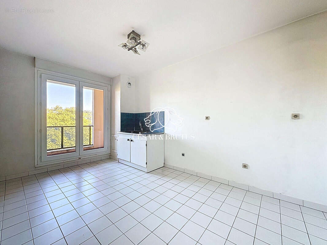 Cuisine - Appartement à LYON-7E