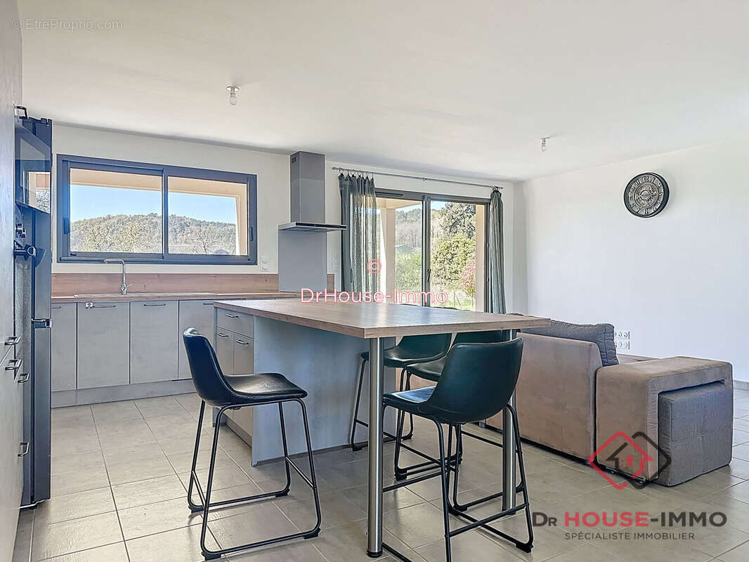 Maison 101 m² à Cubjac  - photo 34