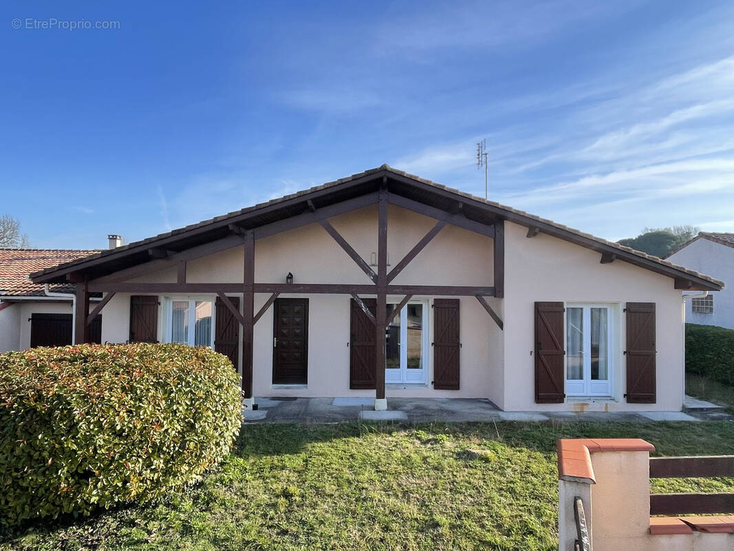 Maison à CASTELJALOUX