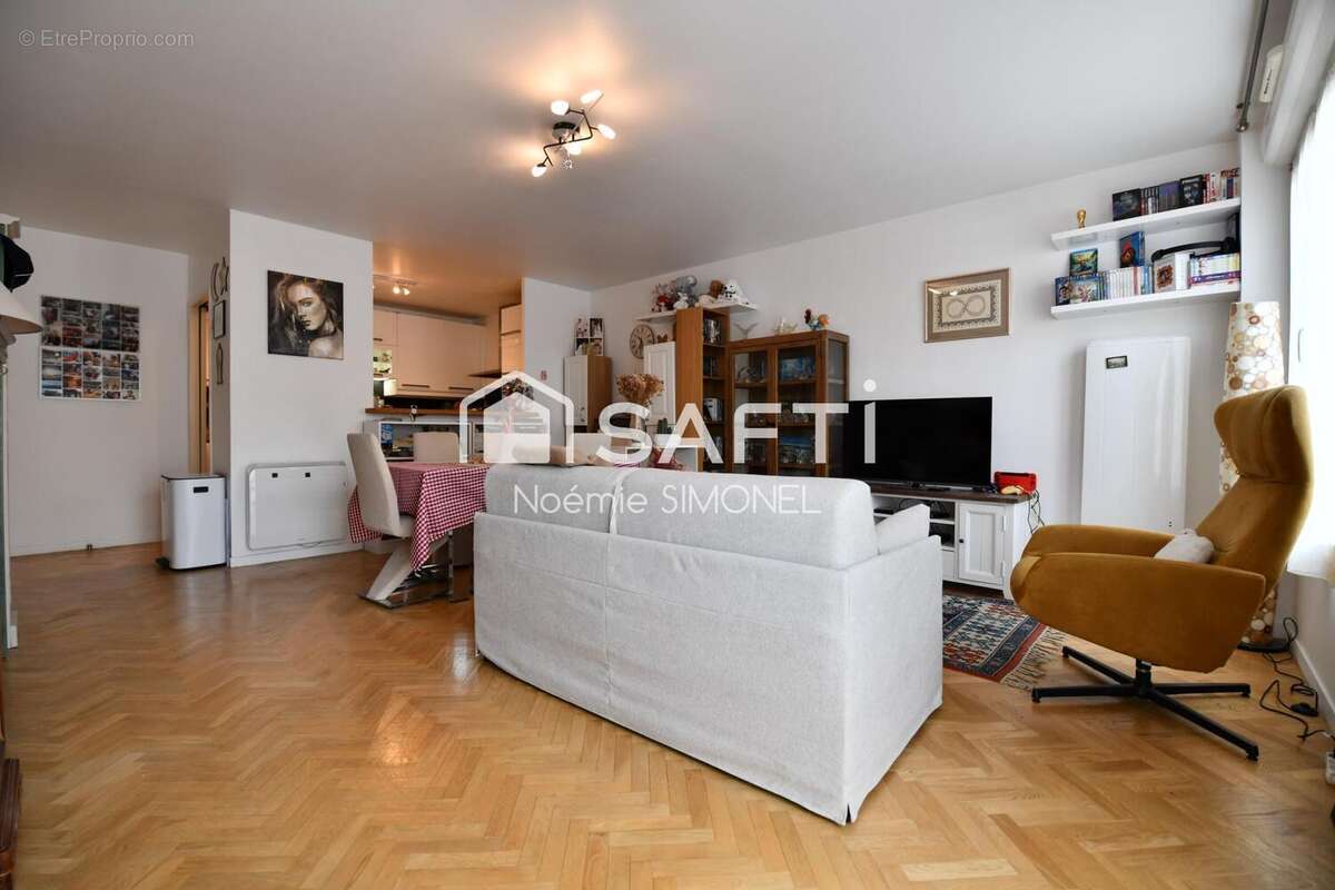 Photo 4 - Appartement à NANTERRE