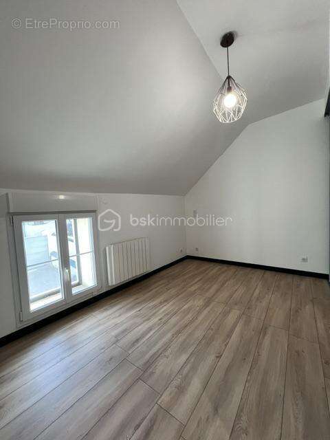 Magnifique longère-briarde en L, offrant 153m2 de charme/volume et robustesse + terrasse privative = vrai coup de coeur  !!! - photo 14