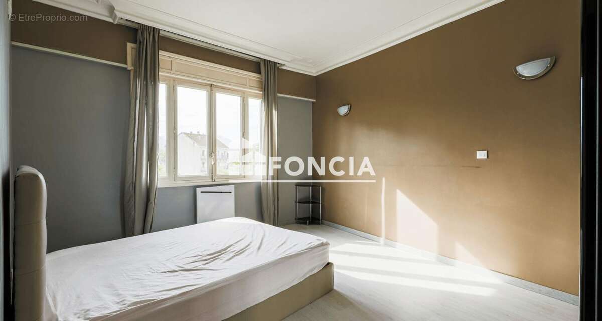 Appartement grand T2 – 61,40 m² – Grenoble Centre début libération - photo 10