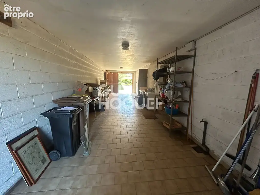 A VENDRE à COULOGNE - Semi plain-pied de 235 M² - 3 chambres - Parcelle de 1 288 M² - Garage. - photo 9