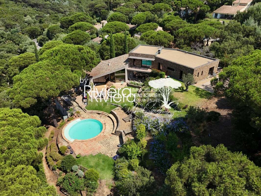 Maison à LA CROIX-VALMER