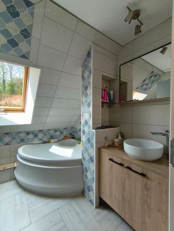 Maison 182 m² à Mons-Boubert  - photo 8