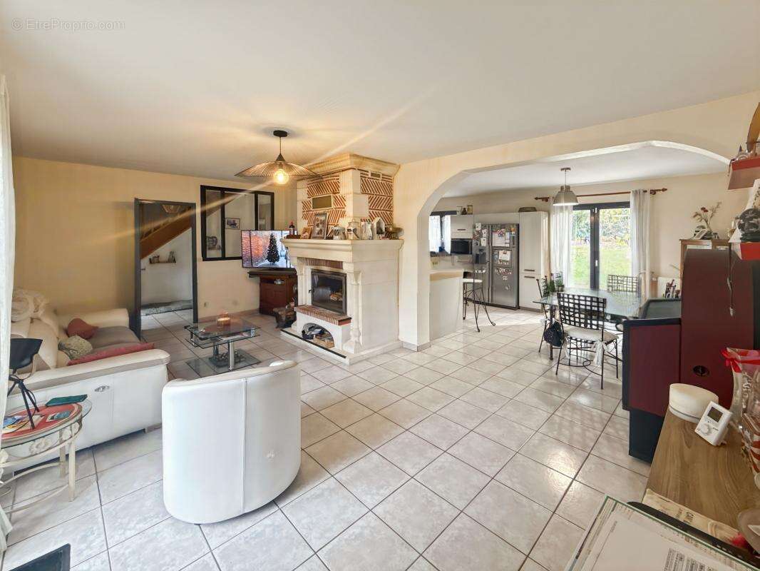 Maison à CHANCELADE