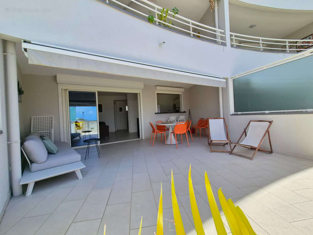 Appartement à LES TROIS-ILETS