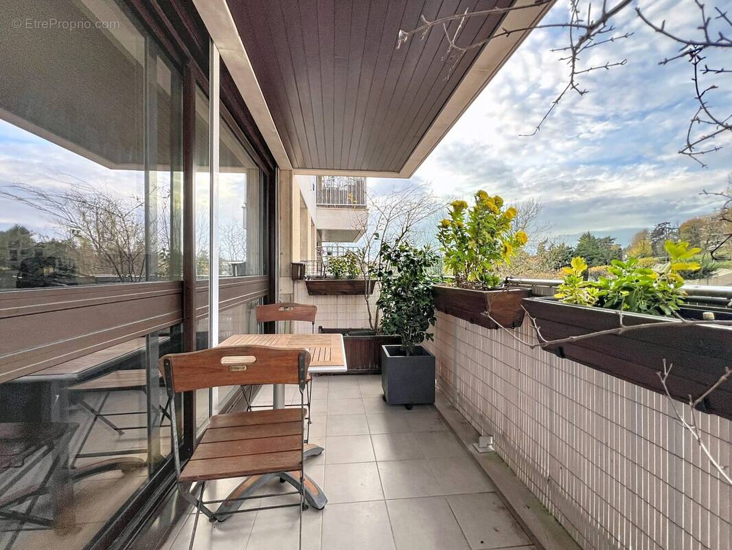 Appartement à GARCHES