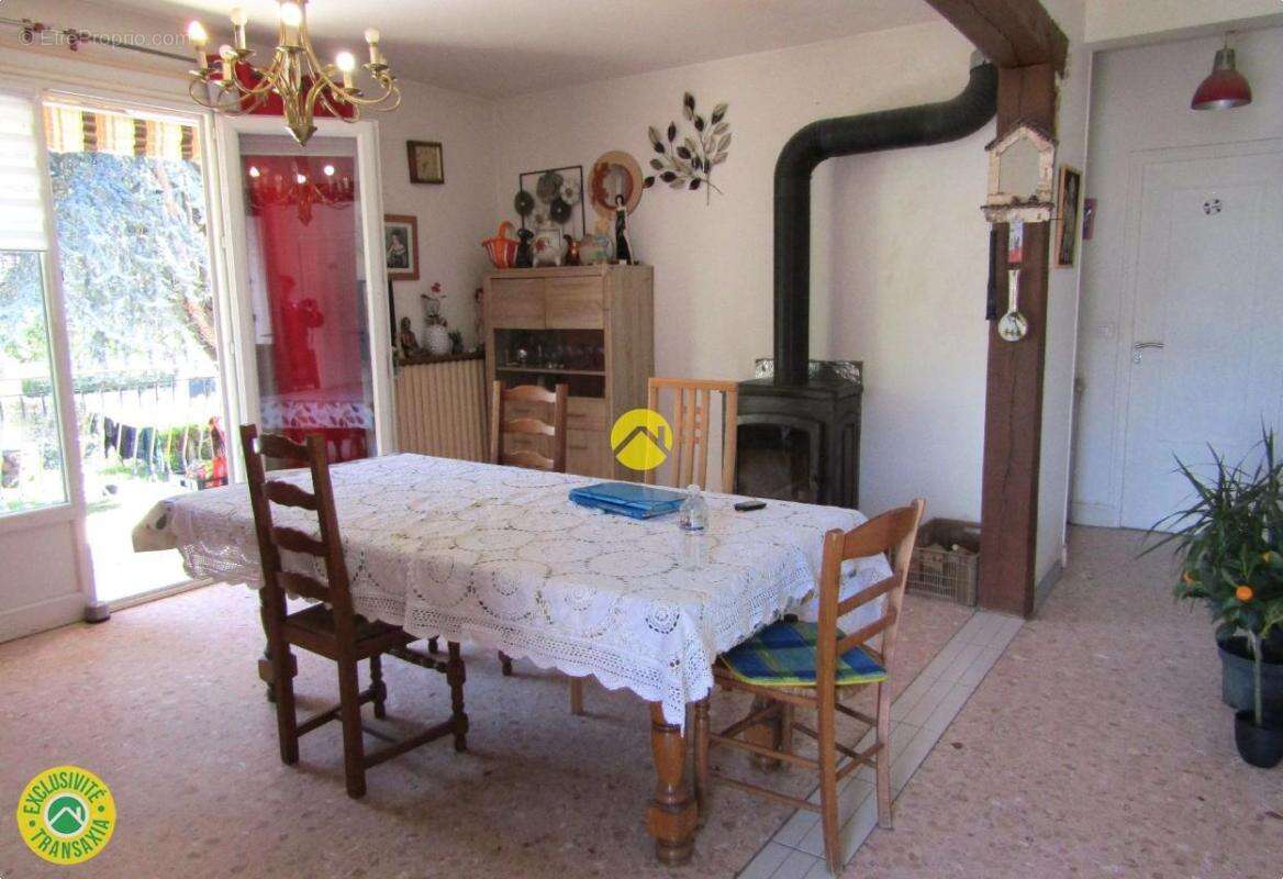 Maison à MONTRICHARD