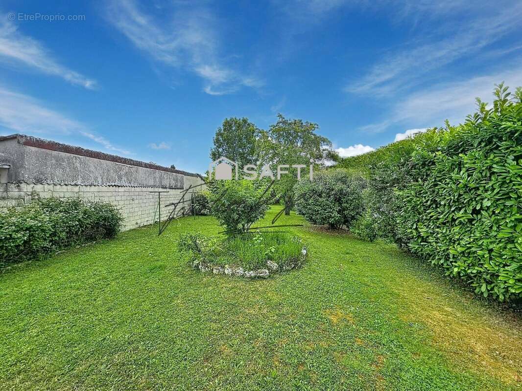 Maison 95 m² à Longueville  - photo 4