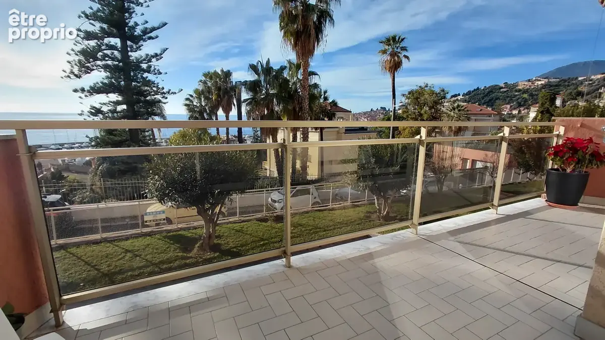 Menton / garavan - dans une belle résidence, 2 pieces bis avec terrasse vue mer, cave et garage; - photo 10
