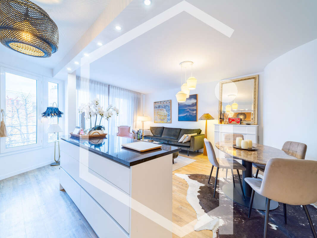 Appartement à RUEIL-MALMAISON