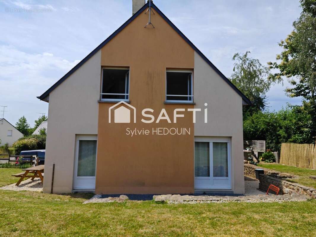 Maison 108 m² à Lassay-Les-Chateaux  - photo 3