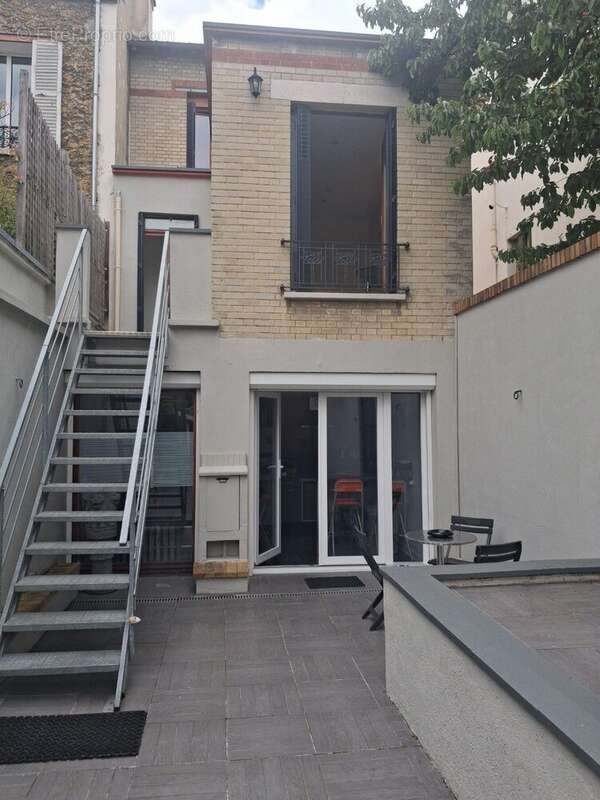 Maison à MONTREUIL