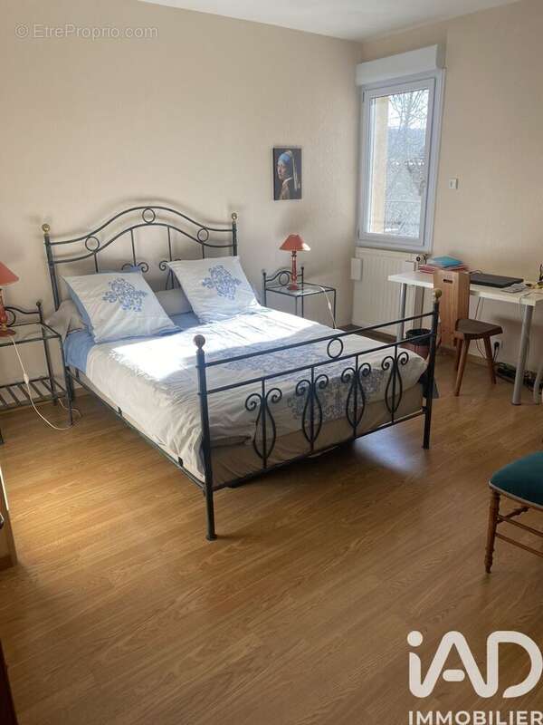 Photo 8 - Maison à BURES-SUR-YVETTE