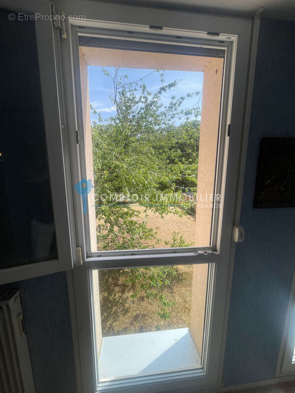 Appartement f4, parking et cave - photo 14