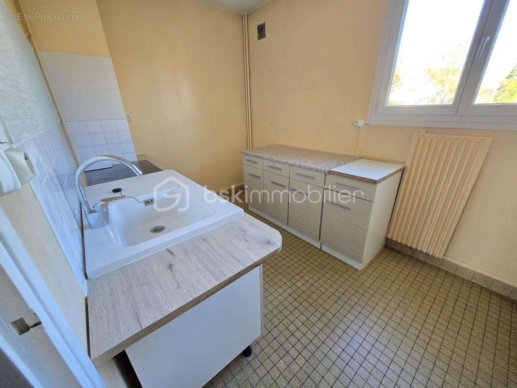 Magnifique appartement type T4 de 66 m² avec cave à NEVERS - photo 16