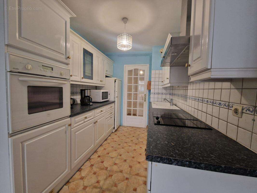 Appartement à VAIRES-SUR-MARNE