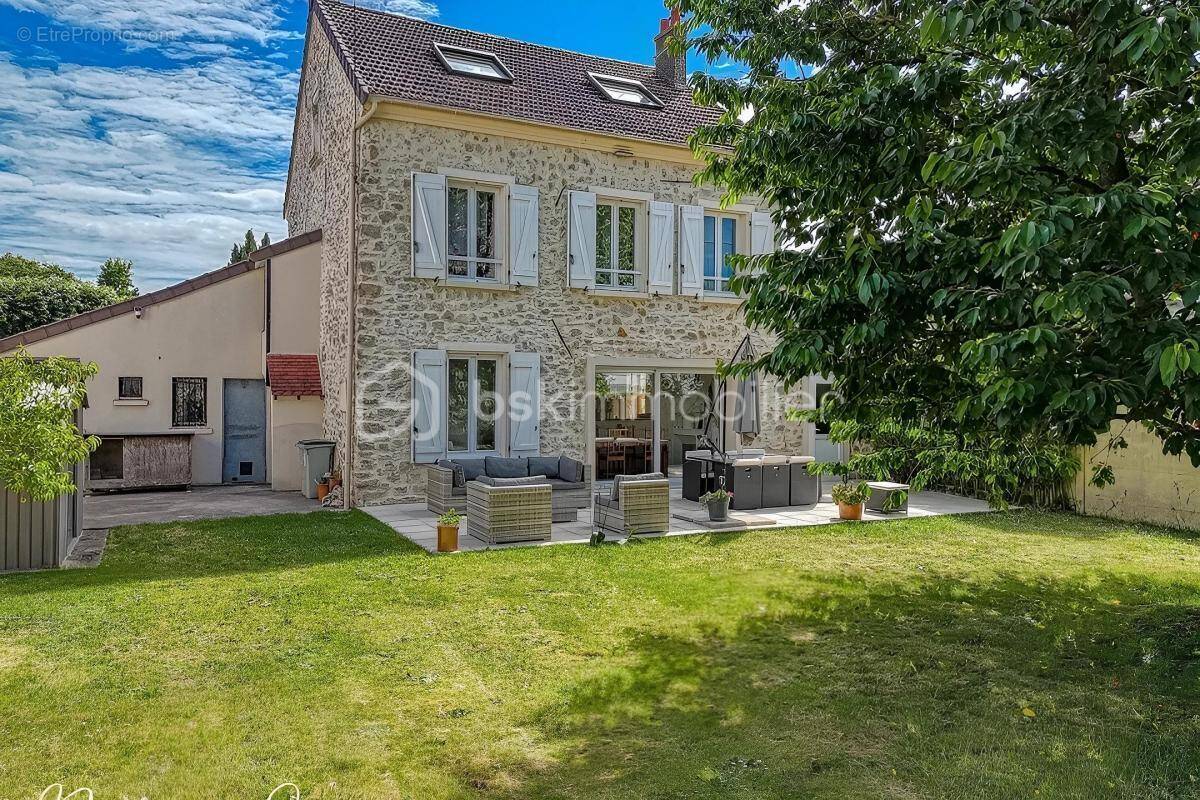 Maison à VEMARS